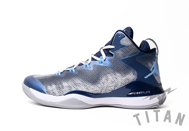 Jordan Superfly 3 White University Blue Midnight Navy 1