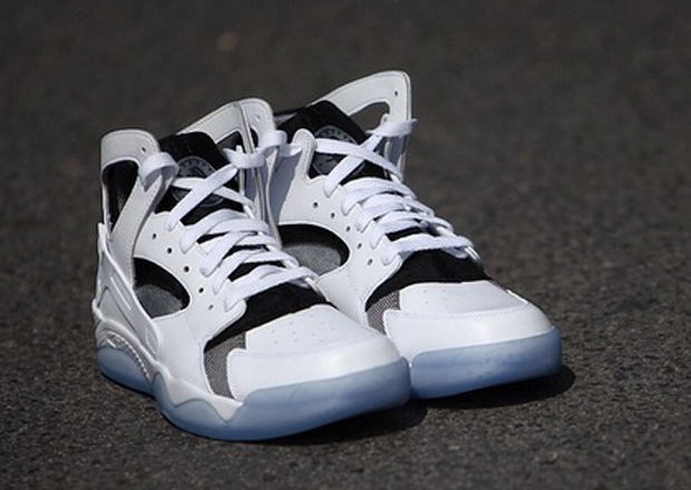 Nike Air Flight Huarache White Black Ice 4