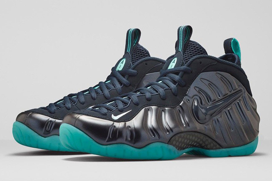 Nike Air Foamposite Pro Midnight Navy Official Images 01