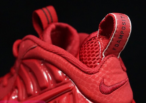 Nike Air Foamposite Pro “Red October”