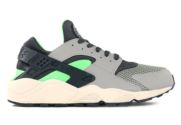 Nike Air Huarache Grey Neon Black 1