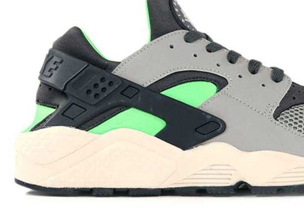 Nike Air Huarache - Grey - Neon - Black