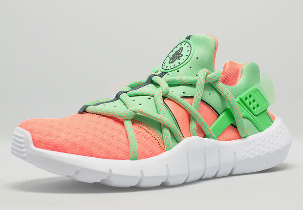 Nike Air Huarache NM - Total Orange - Poison Green