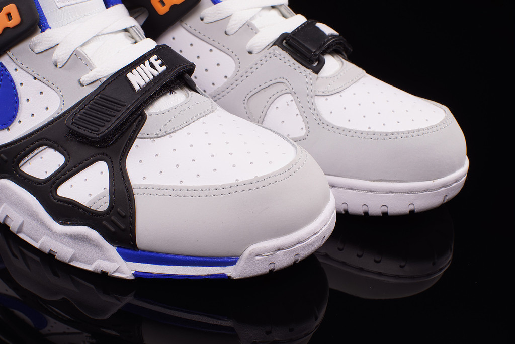 Nike Air Trainer 3 Knicks Available 05