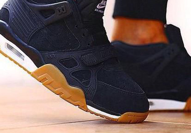 Nike Air Trainer 3 - Navy - Gum