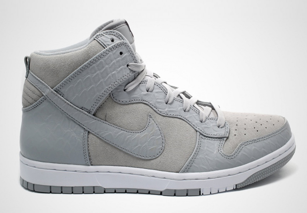 Nike Dunk High Cmft Grey Python 01