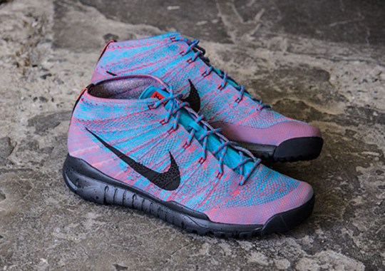 Nike Flyknit Chukka FSB – Blue Lagoon – Bright Crimson