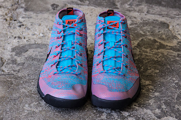 Nike Flyknit Chukka Fsb Blue Lagoon Bright Crimson 02