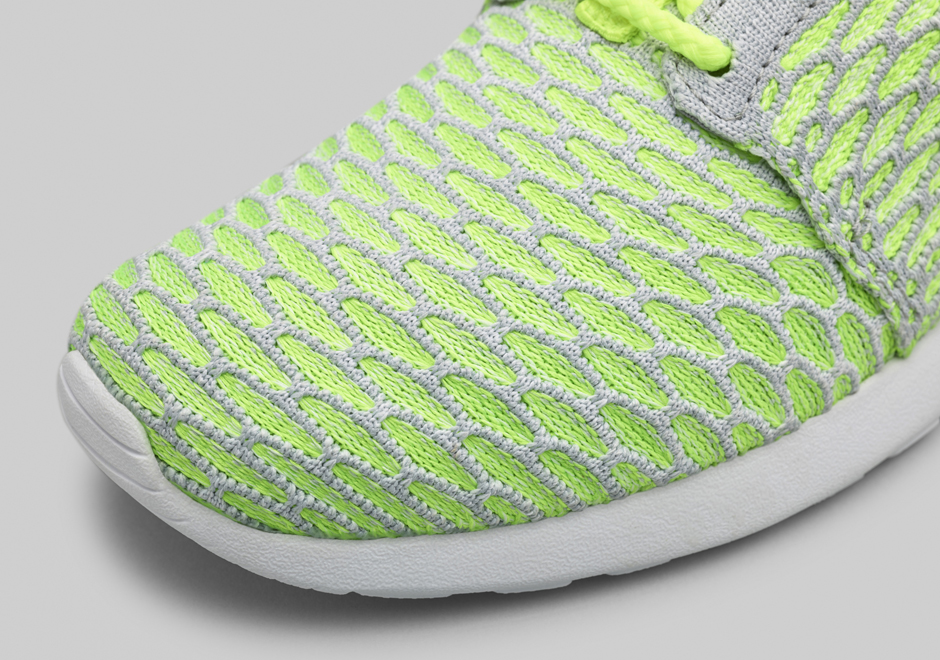 Nike Flyknit Roshe Run February 2015 3