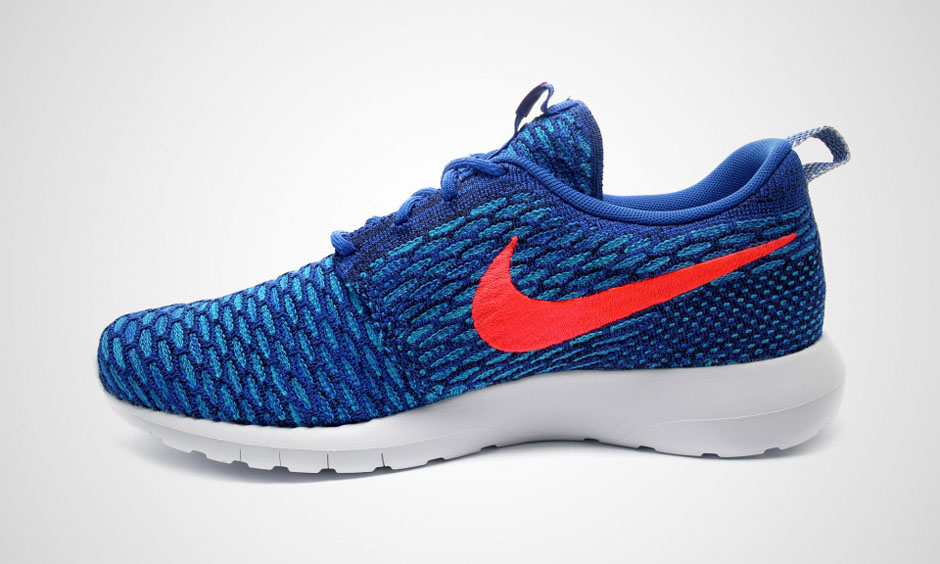 Nike Flyknit Roshe Run Game Royal Bright Crimson 02