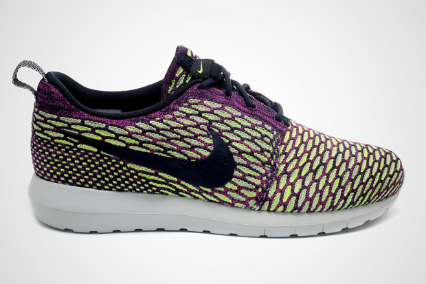 Nike Flyknit Roshe Run - Fuchsia - Volt