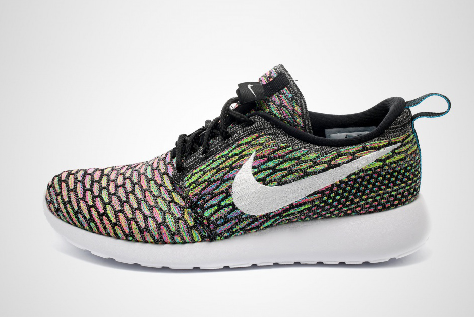 Nike Womens Roshe Run Flyknit "Multi-Color"