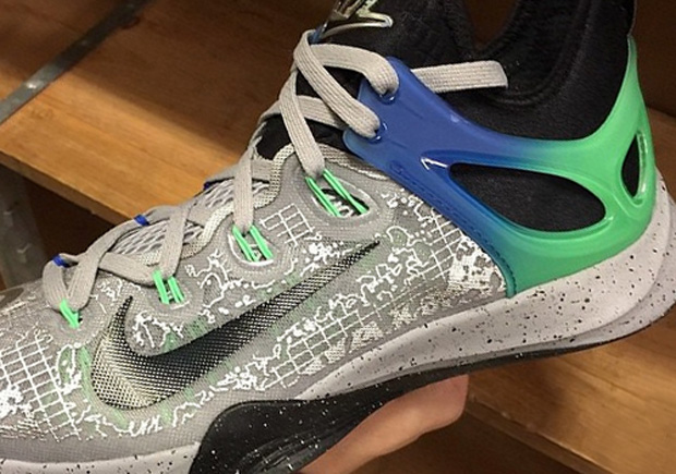 Nike Hyperrev 2015 “All-Star”