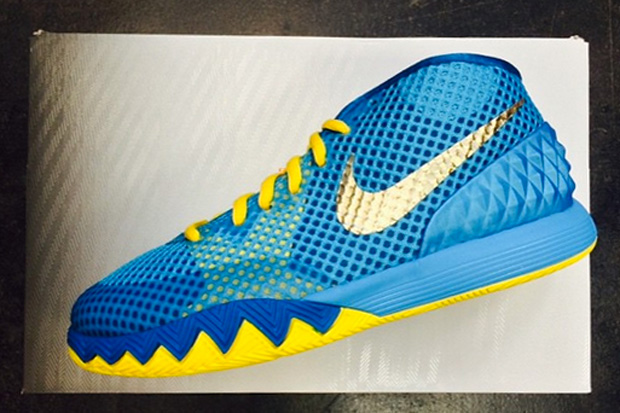 Nike Kyrie 1 Gs Royal Volt Arriving 01