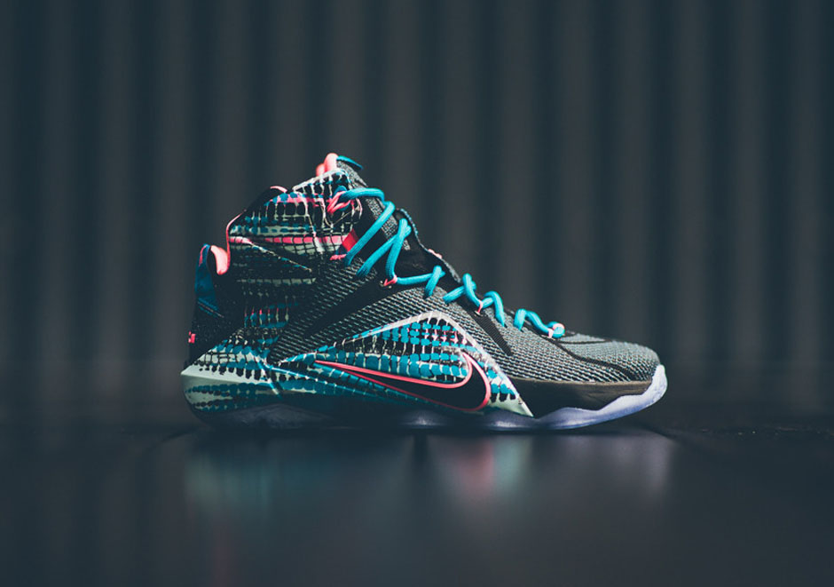 Nike Lebron 12 23 Chromosomes Arriving 01