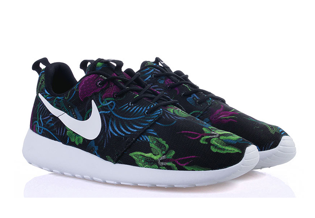 Nike Roshe Run Floral Spring 2015 01