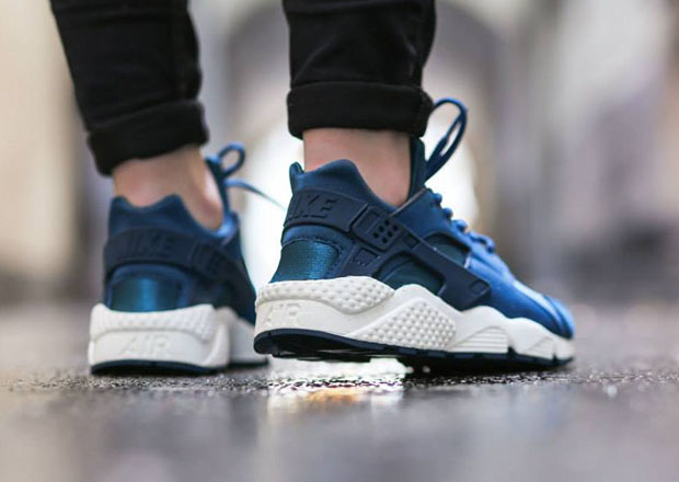 Nike Womens Air Huarache - Blue Force - Sail