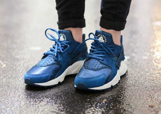 Nike Womens Air Huarache Blue Force Sail 4