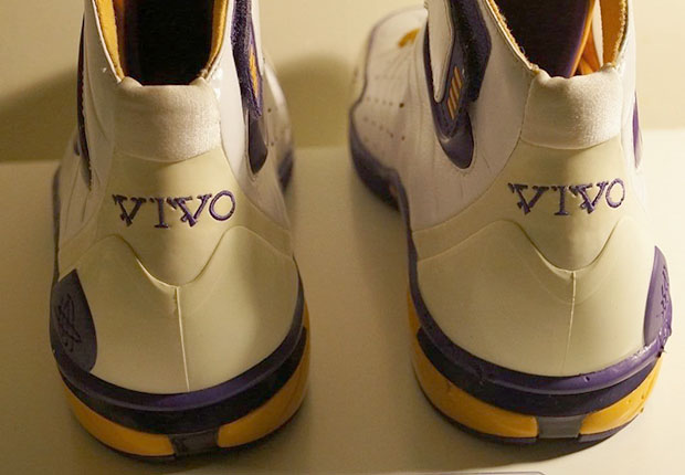 Nike Zoom Huarache 2K4 “VIVO” PE on eBay