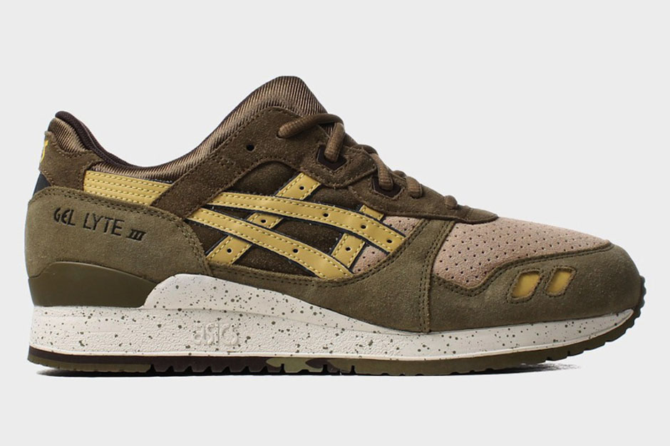 Over 30 Pairs Asics Sneakers Spring 2015 15