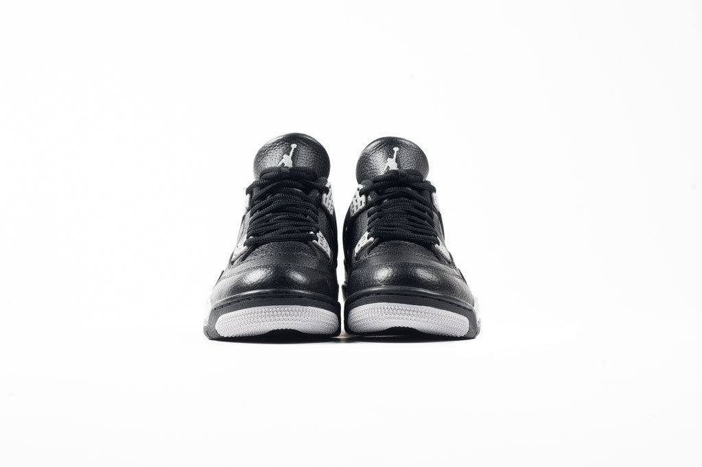 Air Jordan 4 Oreo Release Reminder 3