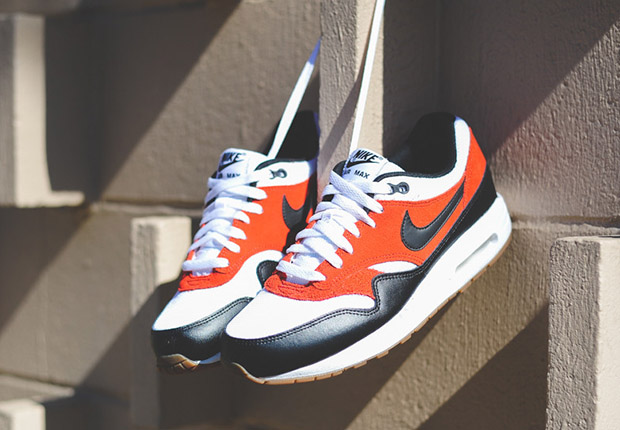 Nike Air Max 1 Essential Black Essential Orange Gum 3