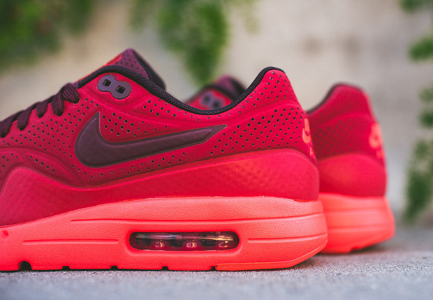 Nike Air Max 1 Ultra Moire Triple Red 4