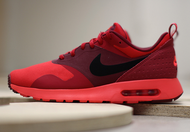 Nike Air Max Tavas University Red Available 2