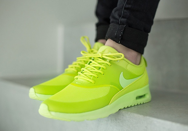 Nike Air Max Thea Cyber Liquid Lime 3