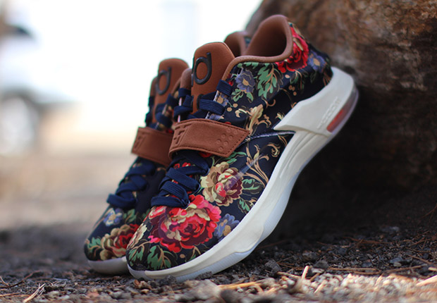 Nike Kd 7 Ext Floral Arriving At Retailers 3