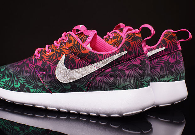 Nike Roshe Run Gs Hot Pink Menta Total Orange 3