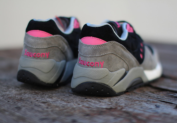 Saucony G9 Control Premium Grey Black Pink 4