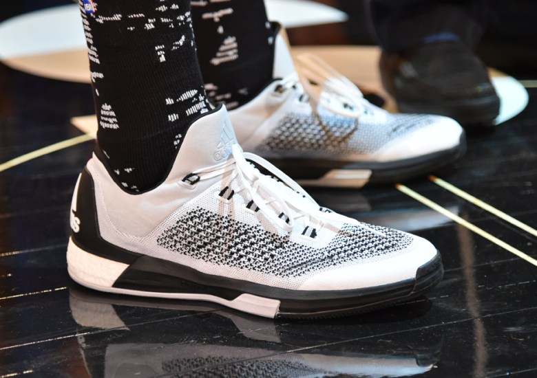 Andrew Wiggins Debuts adidas Crazy Light Boost 2015