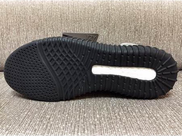 Adidas Yeezy Boost Black Sole Sample 005