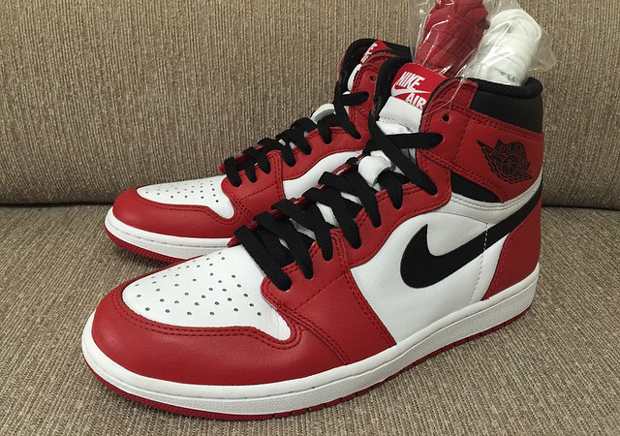 Air Jordan 1 Retro High Og White Red 03