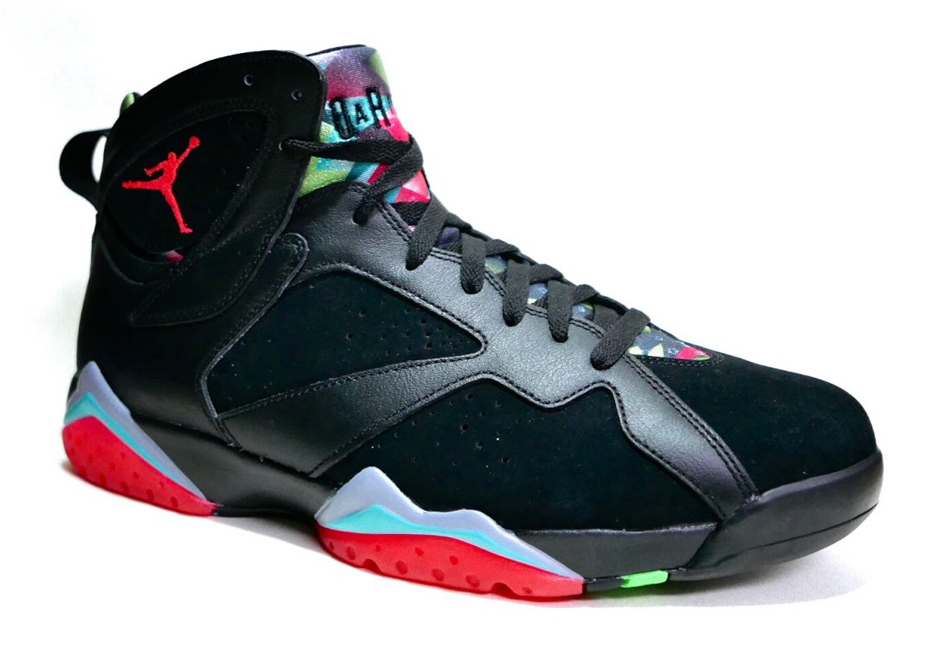 Air Jordan 7 Remastered Black White Blue Graphite Infrared 23 1