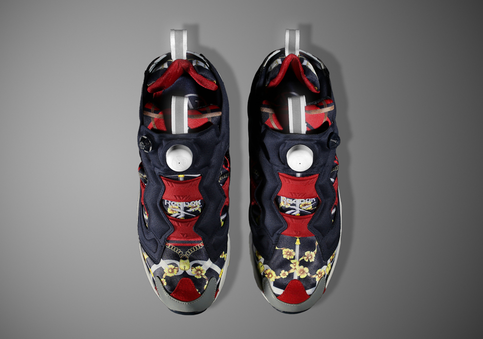 Invincible Reebok Insta Pump Fury Luxury Scarf 3