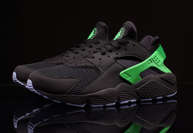 Nike Air Huarache Black Poison Green Available 6