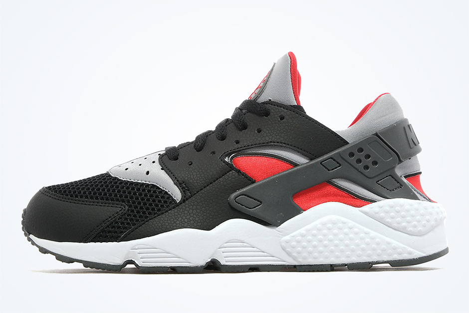 Nike Air Huarache - Black - Wolf Grey - Red