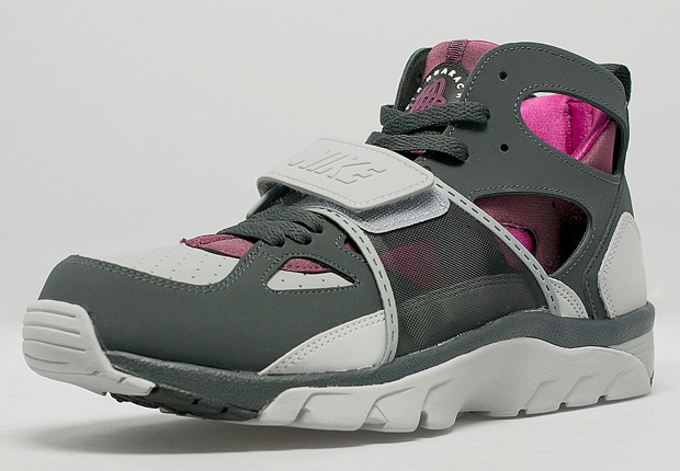 Nike Air Trainer Huarache - Wolf Grey - Pink