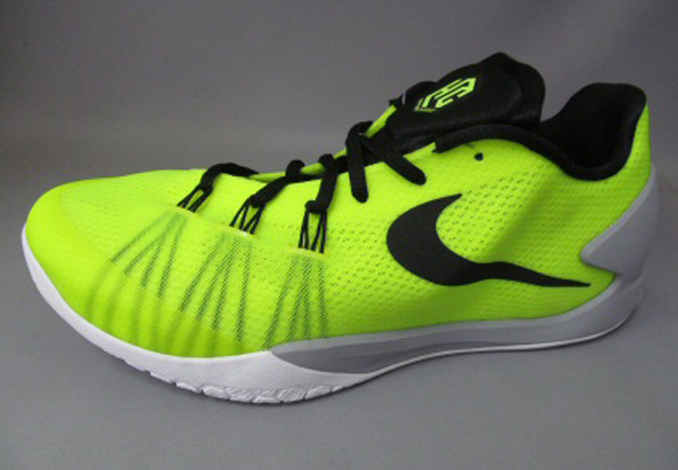 Nike Hyperchase Volt Black Grey