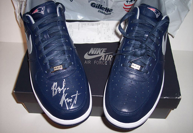 Nike Lunar Force 1 "Patriots" Signed by Robert Kraft