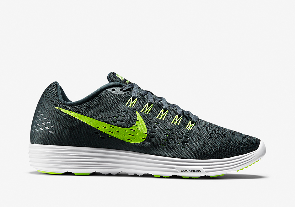 Nike Lunartempo Available 6