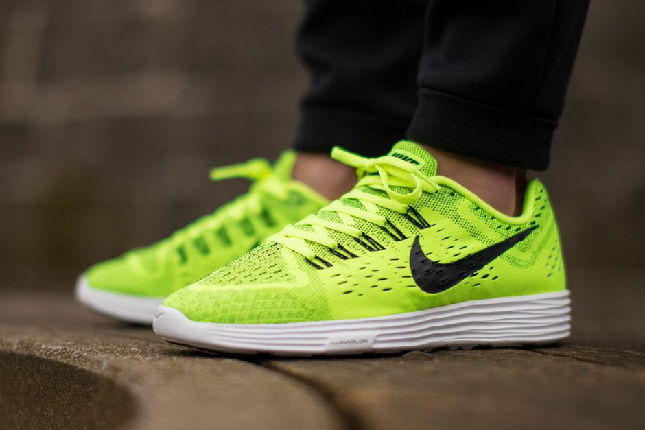 Nike Relerases Nike Lunartempo 05