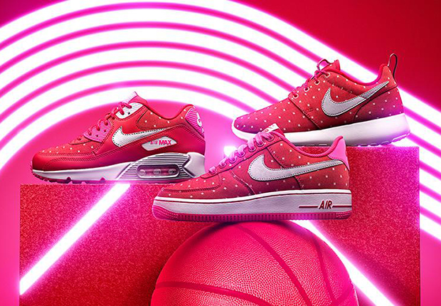 Nike Sportswear Valentine’s Day Pack for Girls