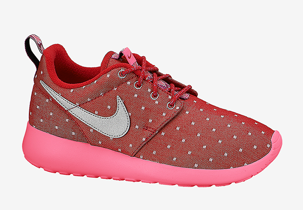 Nike Sportswear Valentines Day Kids 3