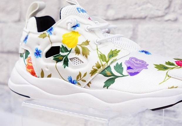 Reebok Furylite “Floral”