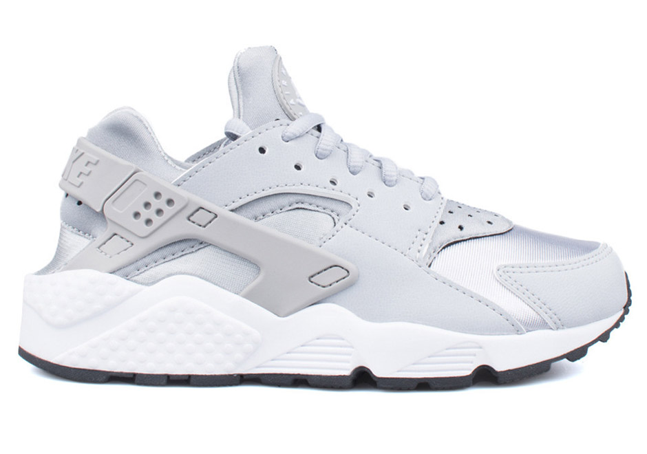 Nike Wmns Air Huarache Wolf Grey