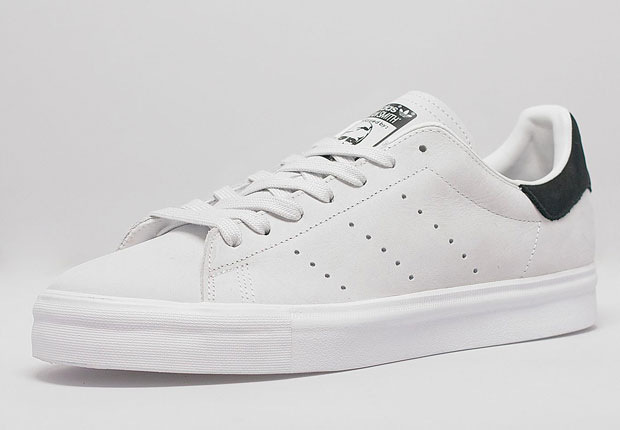 adidas-stan-smith-vulc-white-black-1