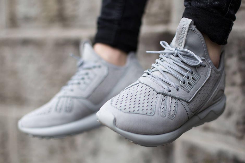 Adidas Tubular Stone 02